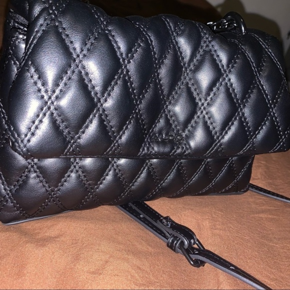 Black Aldo’s crossbody bag